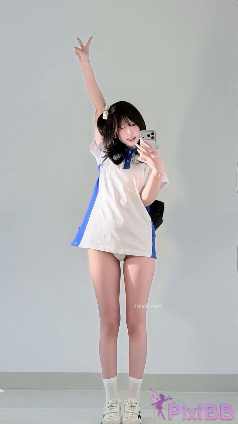 Cosplayer Yours truly u Sweet girl in school uniform PixiBB.COM 033