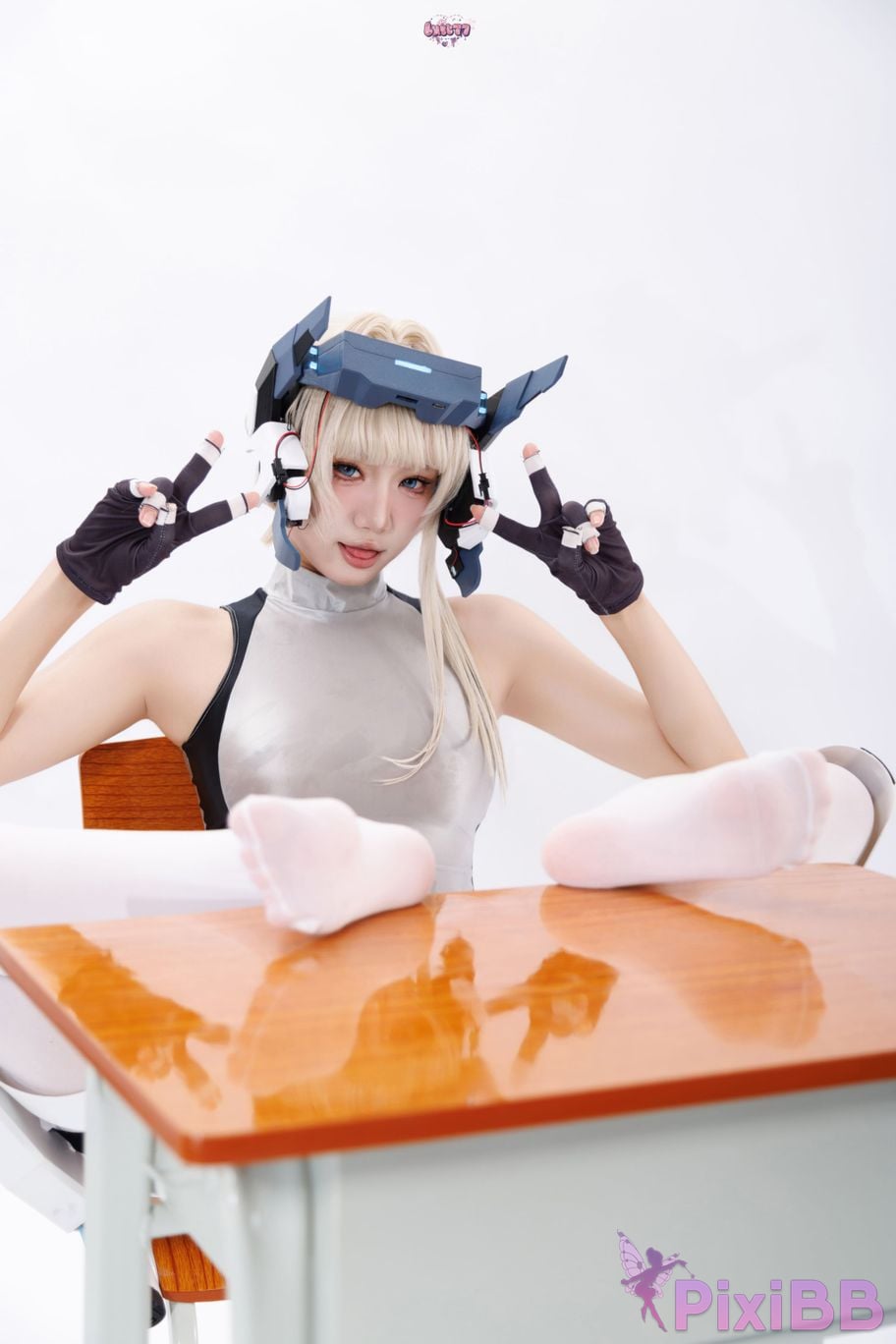 Cosplayer Qiqi be good Blue Archive Flying Birds and Horses competitive swimming PixiBB.COM 003