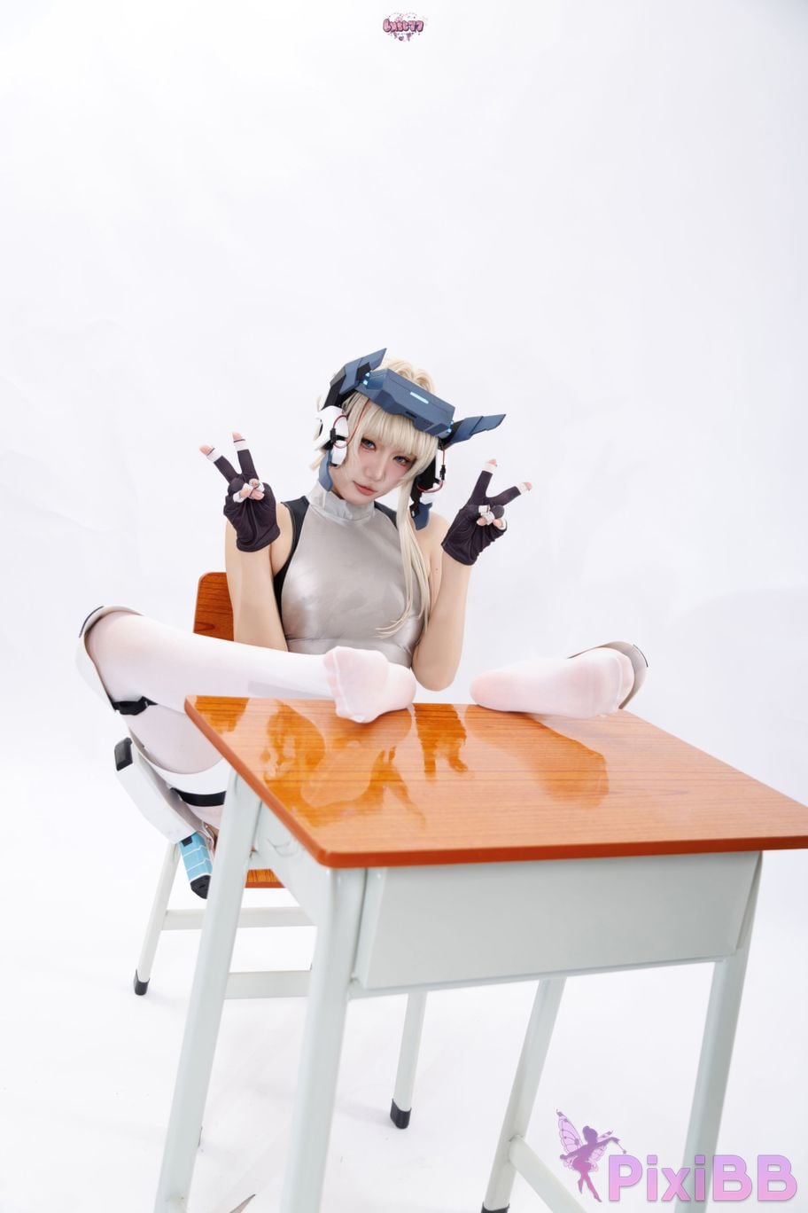 Cosplayer Qiqi be good Blue Archive Flying Birds and Horses competitive swimming PixiBB.COM 004