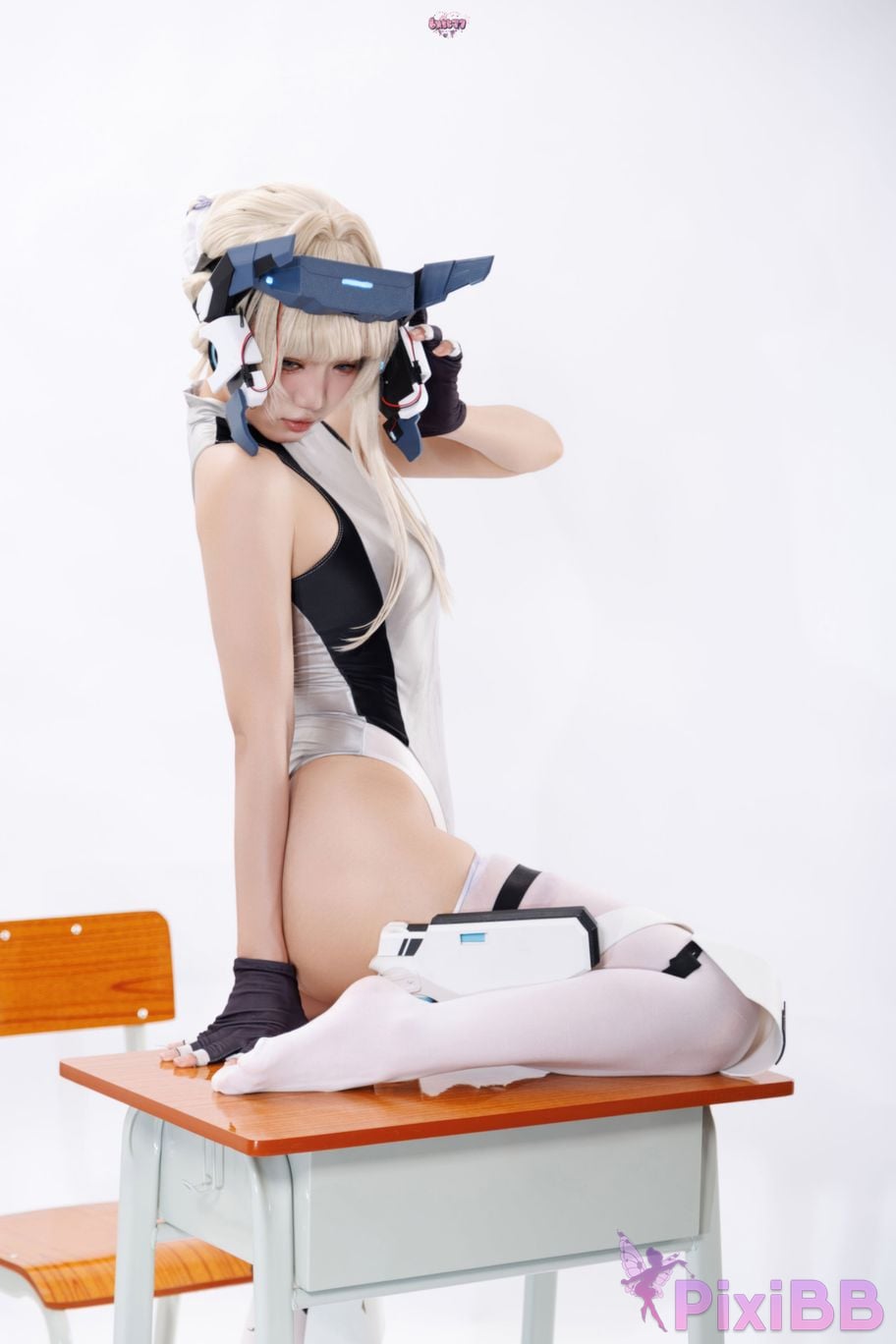Cosplayer Qiqi be good Blue Archive Flying Birds and Horses competitive swimming PixiBB.COM 013
