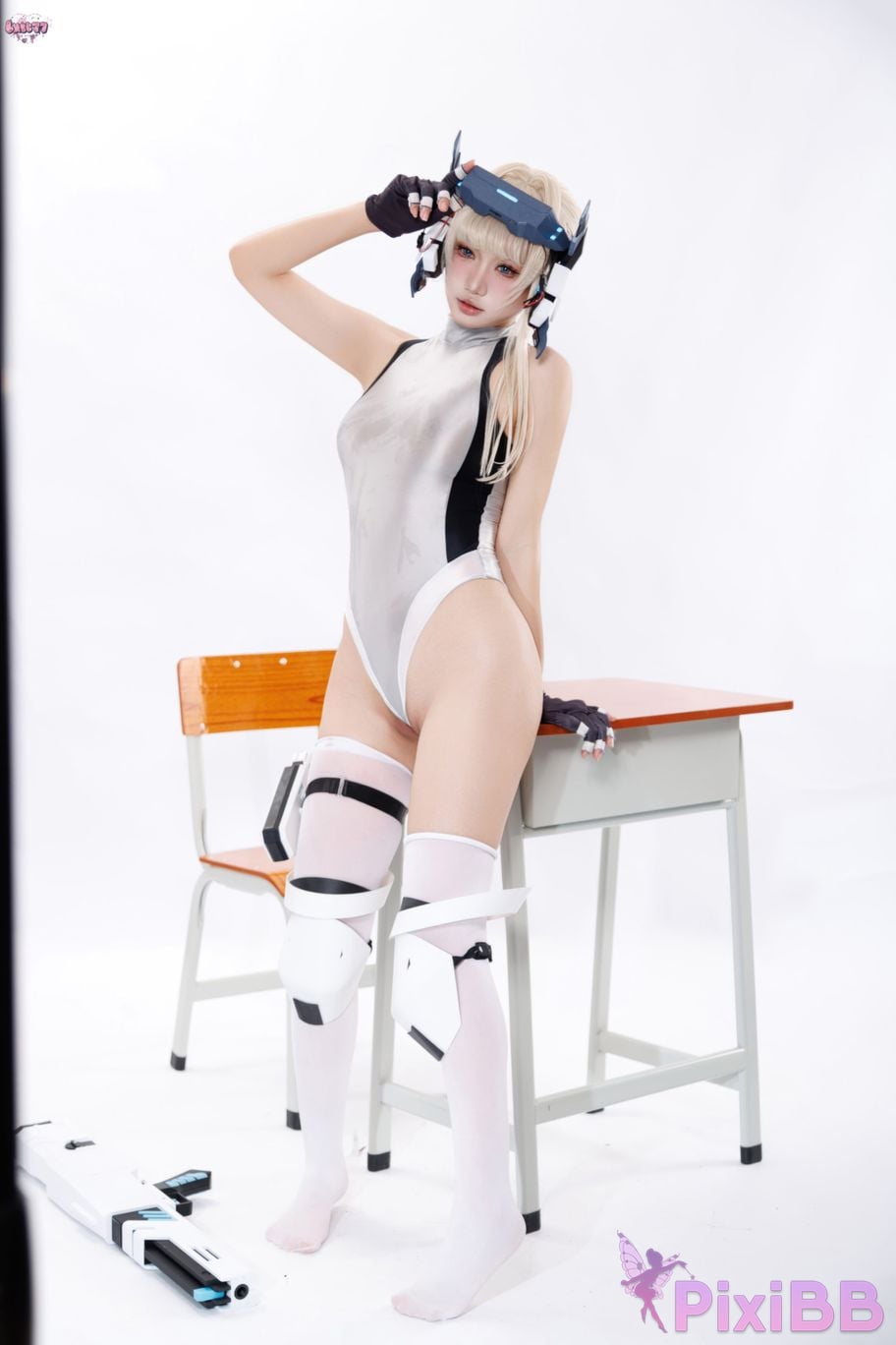 Cosplayer Qiqi be good Blue Archive Flying Birds and Horses competitive swimming PixiBB.COM 020