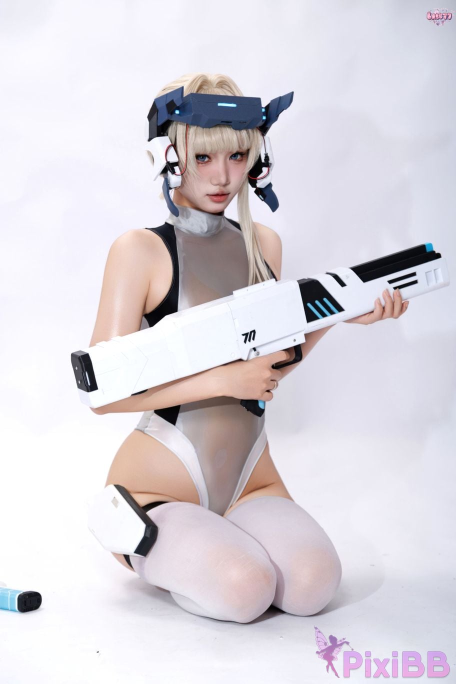 Cosplayer Qiqi be good Blue Archive Flying Birds and Horses competitive swimming PixiBB.COM 044