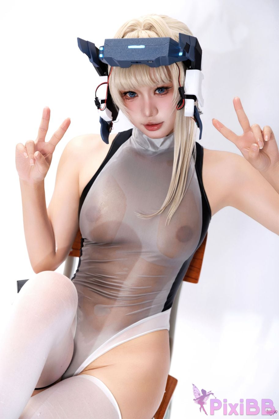 Cosplayer Qiqi be good Blue Archive Flying Birds and Horses competitive swimming PixiBB.COM 053