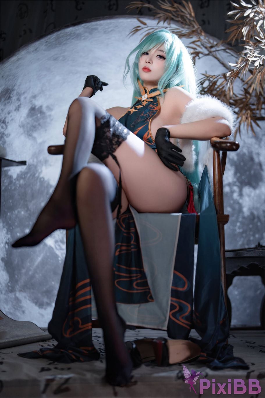 Cosplayer Senior Sister Xuan Xiao azur lane Moscow cheongsam PixiBB.COM 006