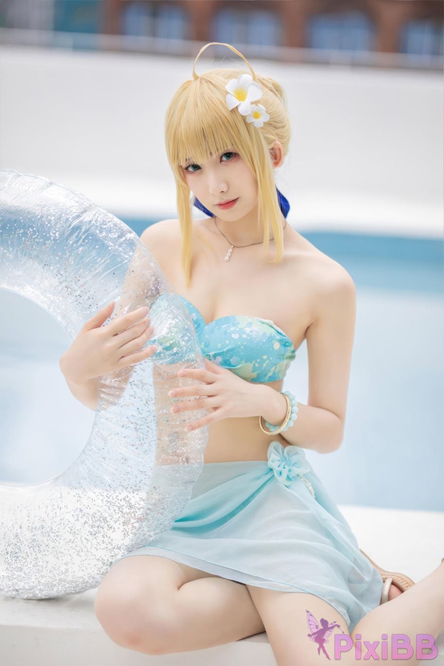 Cosplayer Fengjiang v FGO Saber swimsuit PixiBB.COM 018