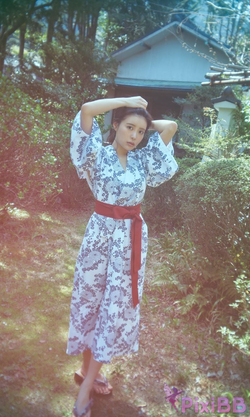Japanese Idol Hana Takeuchi Digital only That was so bold weekly play PHOTO BOOK PixiBB.COM 053
