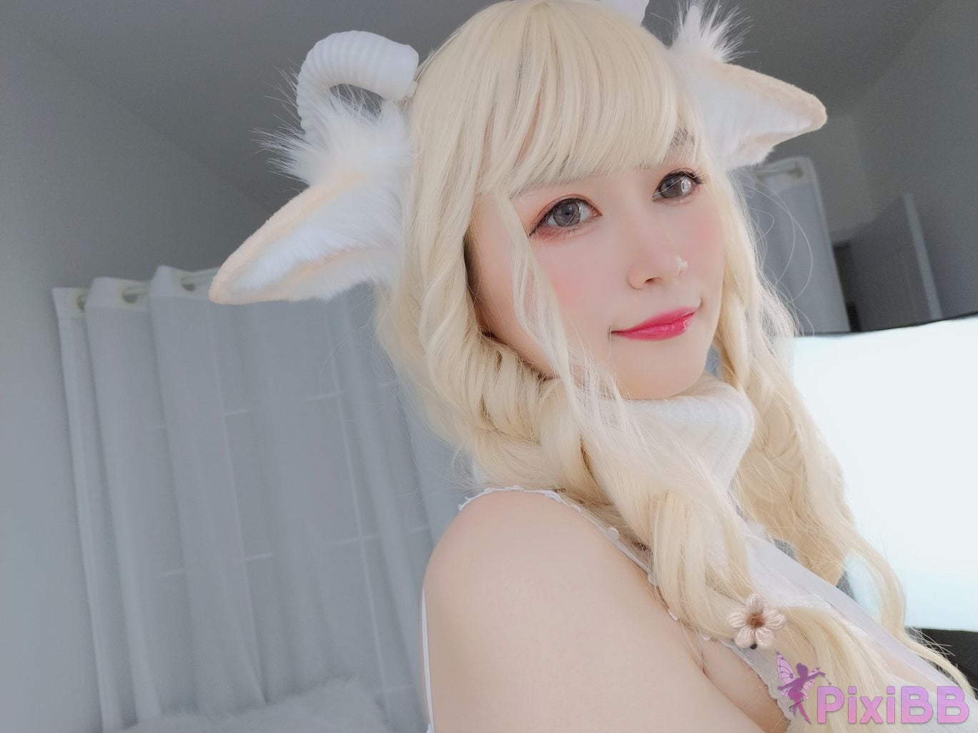 Coser baiyin811 PixiBB.COM 005