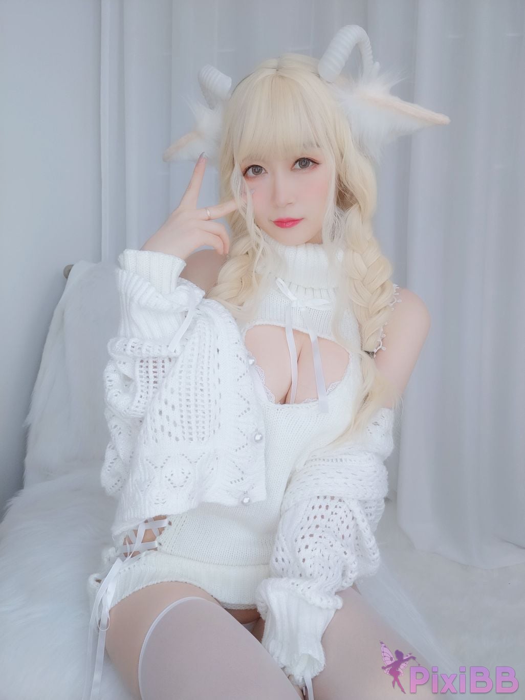 Coser baiyin811 PixiBB.COM 090