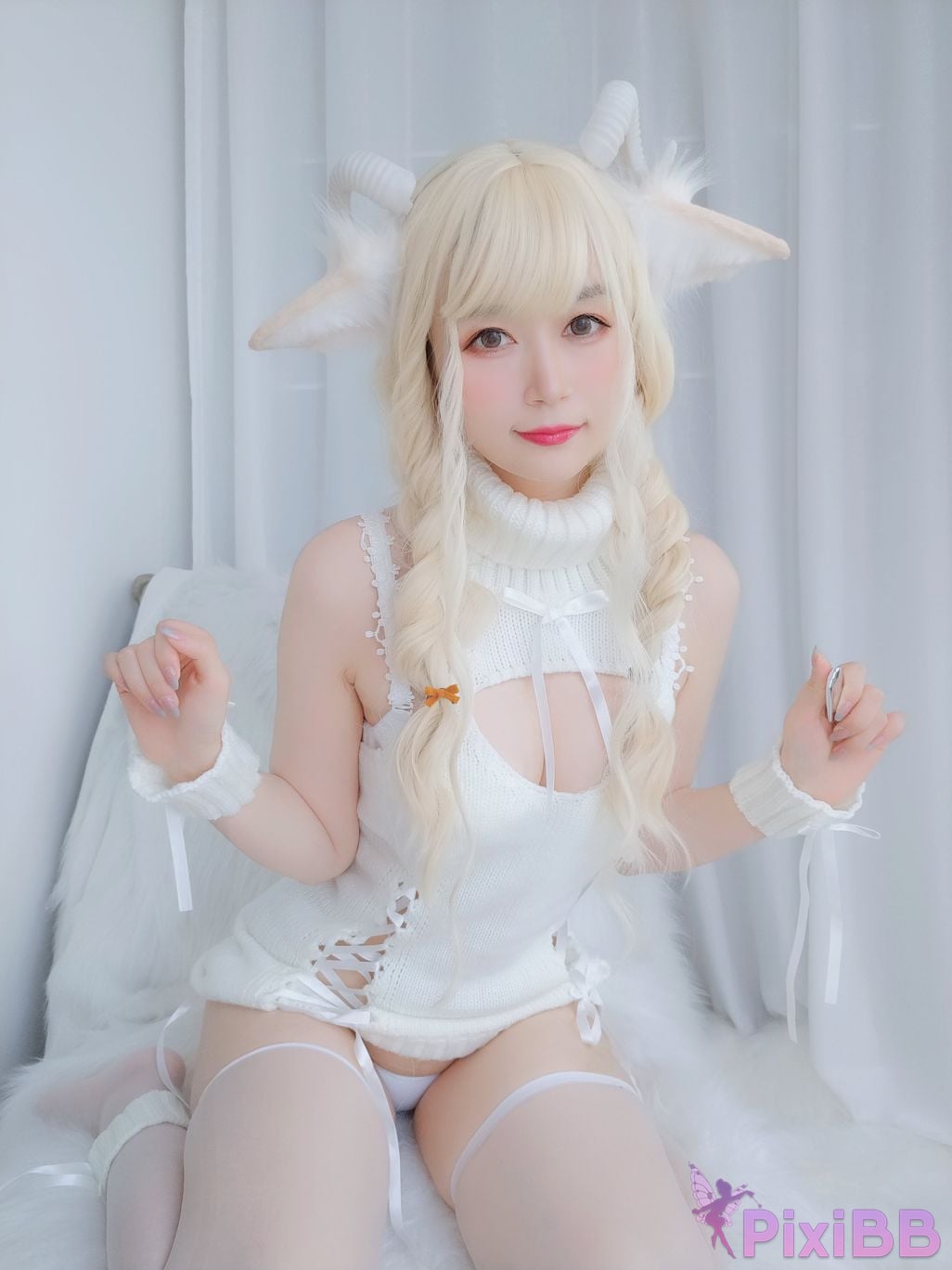 Coser baiyin811 PixiBB.COM 129