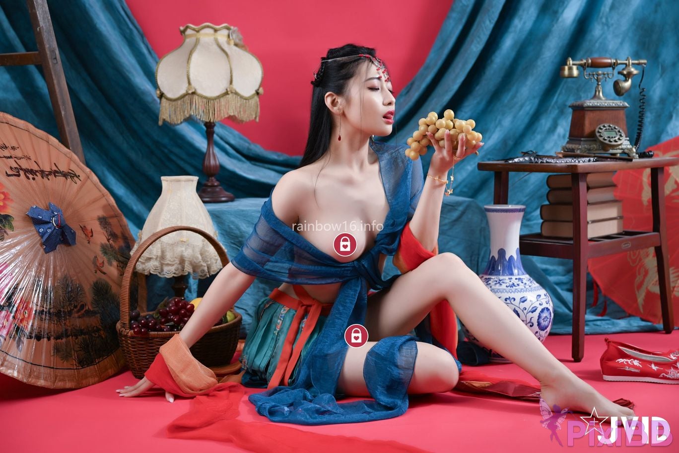 JVID Summer light Nu Shen Mu Guang Dun Huang Feng Ge Zao Xing Fu Shi Shou Du Chang Fei Yue Tian Ji Chuan Suo Kong Yu Ni Lai Qian Wei You De Ai Lian Zi PixiBB.COM 010