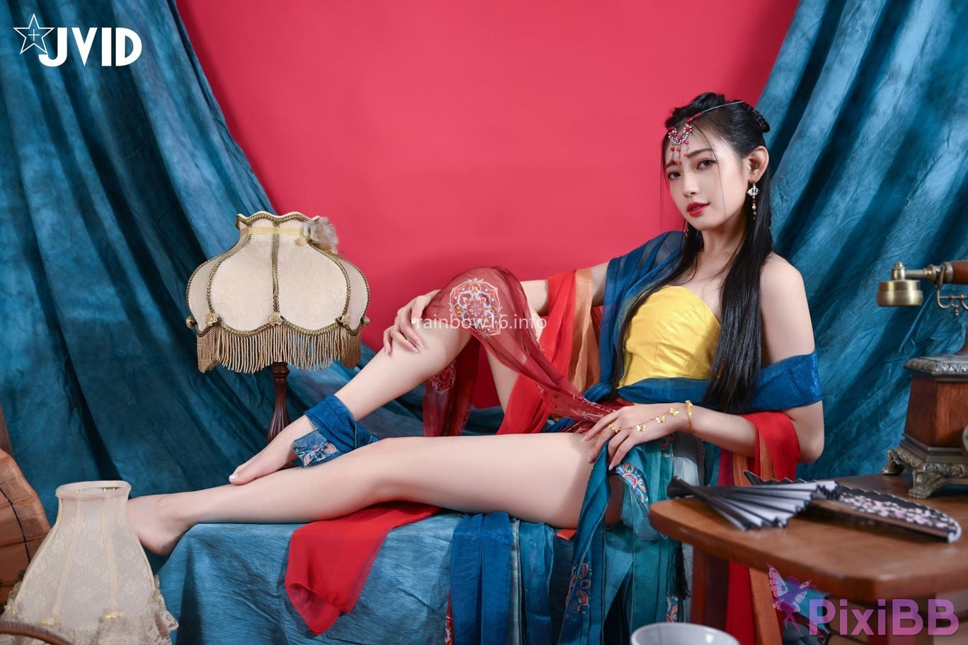 JVID Summer light Nu Shen Mu Guang Dun Huang Feng Ge Zao Xing Fu Shi Shou Du Chang Fei Yue Tian Ji Chuan Suo Kong Yu Ni Lai Qian Wei You De Ai Lian Zi PixiBB.COM 043