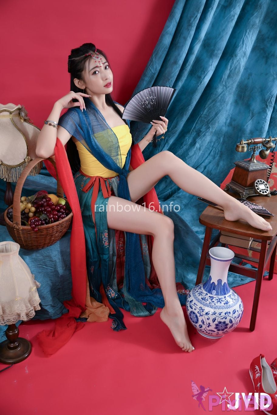 JVID Summer light Nu Shen Mu Guang Dun Huang Feng Ge Zao Xing Fu Shi Shou Du Chang Fei Yue Tian Ji Chuan Suo Kong Yu Ni Lai Qian Wei You De Ai Lian Zi PixiBB.COM 067