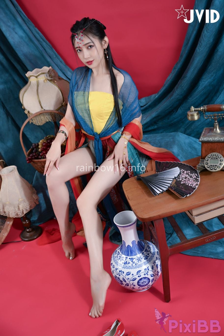 JVID Summer light Nu Shen Mu Guang Dun Huang Feng Ge Zao Xing Fu Shi Shou Du Chang Fei Yue Tian Ji Chuan Suo Kong Yu Ni Lai Qian Wei You De Ai Lian Zi PixiBB.COM 069