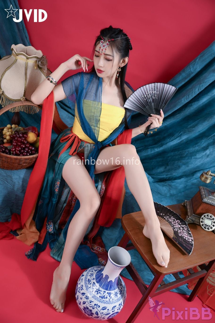 JVID Summer light Nu Shen Mu Guang Dun Huang Feng Ge Zao Xing Fu Shi Shou Du Chang Fei Yue Tian Ji Chuan Suo Kong Yu Ni Lai Qian Wei You De Ai Lian Zi PixiBB.COM 070