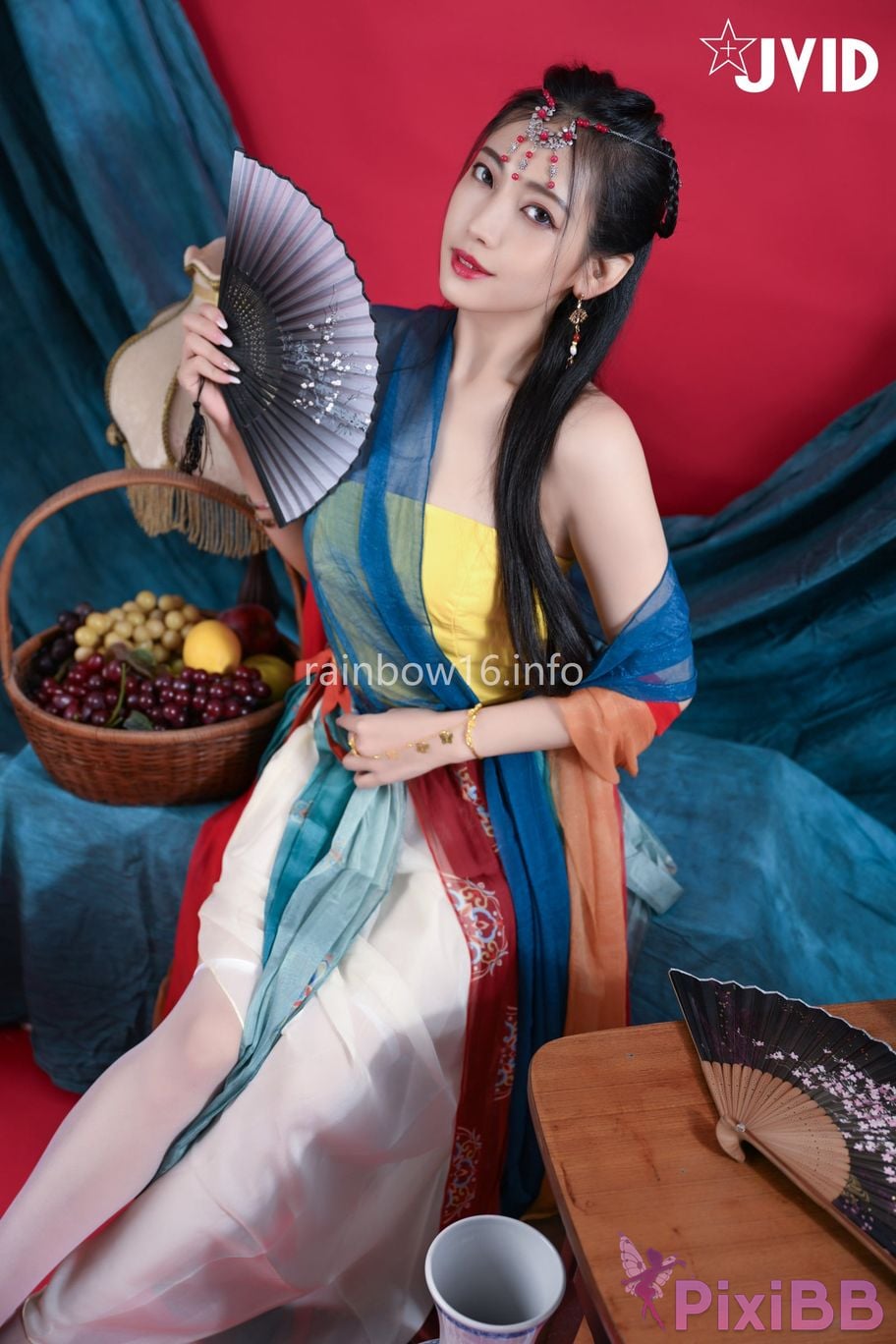 JVID Summer light Nu Shen Mu Guang Dun Huang Feng Ge Zao Xing Fu Shi Shou Du Chang Fei Yue Tian Ji Chuan Suo Kong Yu Ni Lai Qian Wei You De Ai Lian Zi PixiBB.COM 082
