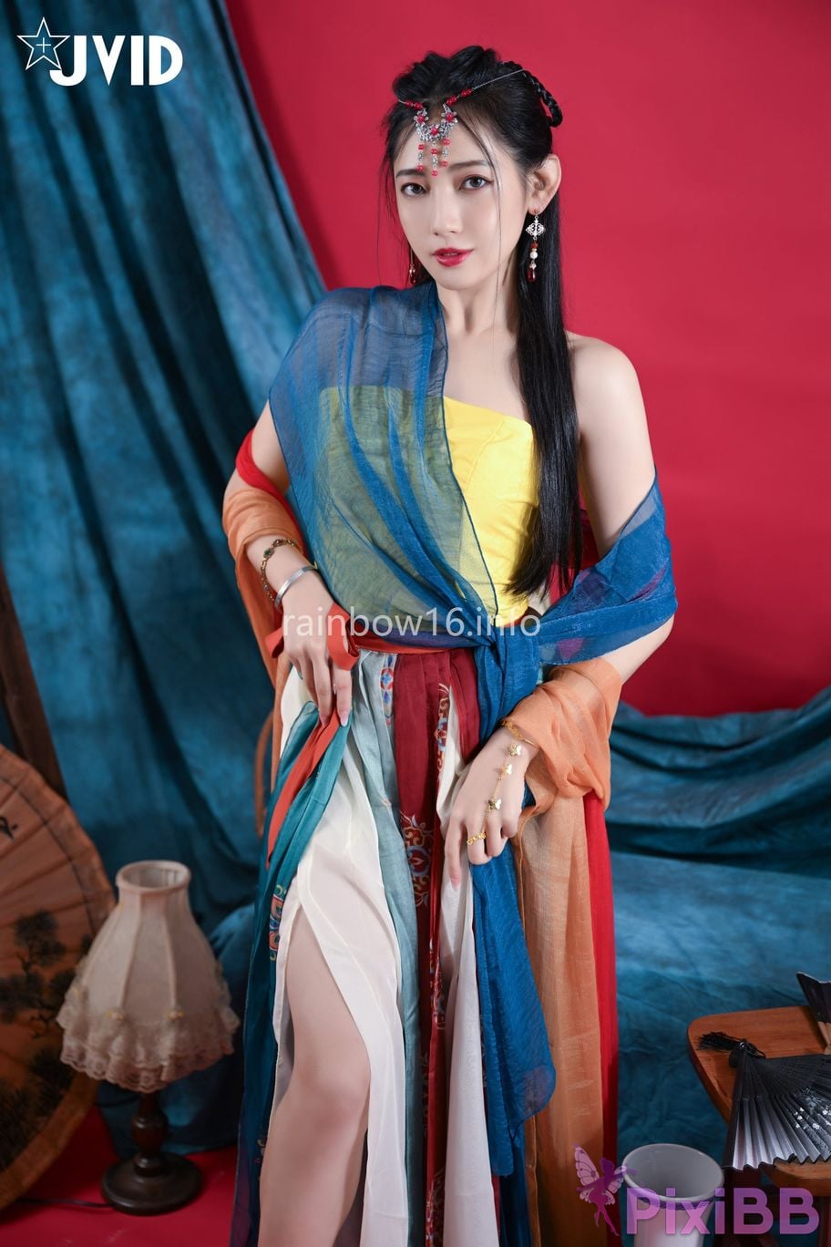 JVID Summer light Nu Shen Mu Guang Dun Huang Feng Ge Zao Xing Fu Shi Shou Du Chang Fei Yue Tian Ji Chuan Suo Kong Yu Ni Lai Qian Wei You De Ai Lian Zi PixiBB.COM 091