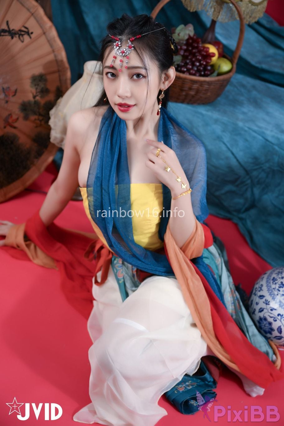 JVID Summer light Nu Shen Mu Guang Dun Huang Feng Ge Zao Xing Fu Shi Shou Du Chang Fei Yue Tian Ji Chuan Suo Kong Yu Ni Lai Qian Wei You De Ai Lian Zi PixiBB.COM 093