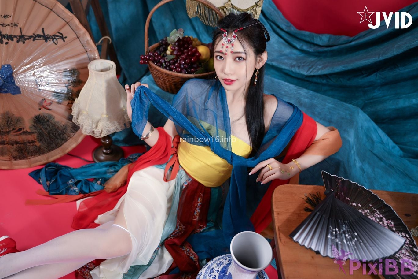 JVID Summer light Nu Shen Mu Guang Dun Huang Feng Ge Zao Xing Fu Shi Shou Du Chang Fei Yue Tian Ji Chuan Suo Kong Yu Ni Lai Qian Wei You De Ai Lian Zi PixiBB.COM 097
