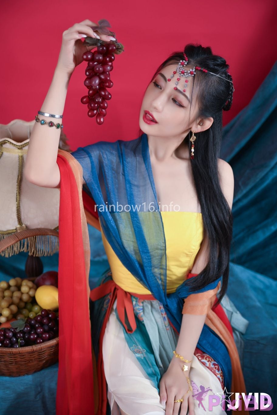 JVID Summer light Nu Shen Mu Guang Dun Huang Feng Ge Zao Xing Fu Shi Shou Du Chang Fei Yue Tian Ji Chuan Suo Kong Yu Ni Lai Qian Wei You De Ai Lian Zi PixiBB.COM 102