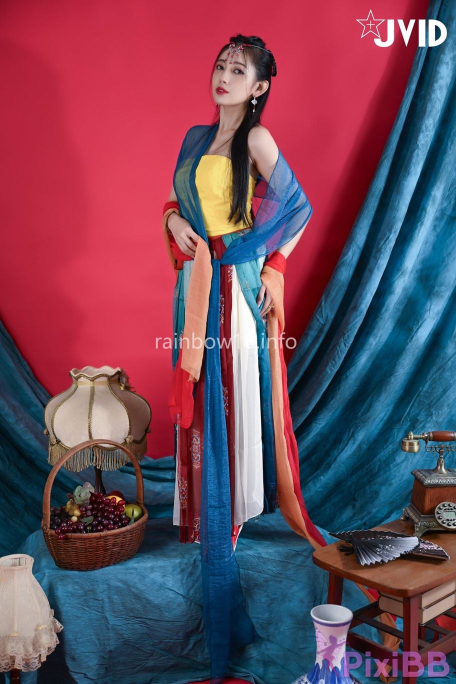JVID Summer light Nu Shen Mu Guang Dun Huang Feng Ge Zao Xing Fu Shi Shou Du Chang Fei Yue Tian Ji Chuan Suo Kong Yu Ni Lai Qian Wei You De Ai Lian Zi PixiBB.COM 103