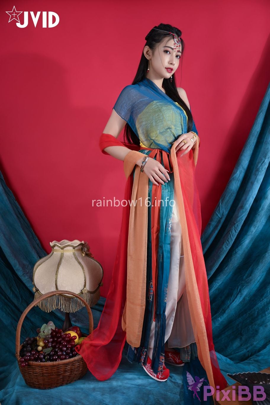 JVID Summer light Nu Shen Mu Guang Dun Huang Feng Ge Zao Xing Fu Shi Shou Du Chang Fei Yue Tian Ji Chuan Suo Kong Yu Ni Lai Qian Wei You De Ai Lian Zi PixiBB.COM 104