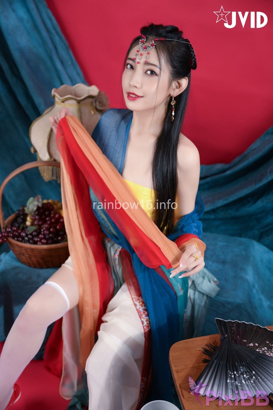 JVID Summer light Nu Shen Mu Guang Dun Huang Feng Ge Zao Xing Fu Shi Shou Du Chang Fei Yue Tian Ji Chuan Suo Kong Yu Ni Lai Qian Wei You De Ai Lian Zi PixiBB.COM 109