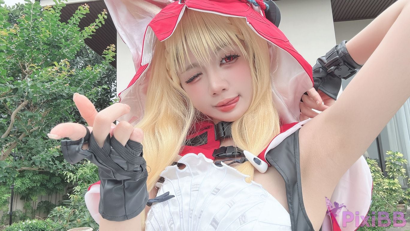 Cosplayer PoppaChan Rossi PixiBB.COM 045