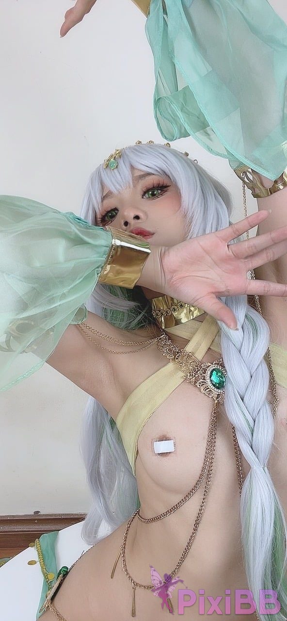 Cosplay PoppaChan Genshin Impact Great Tree King PixiBB.COM 085