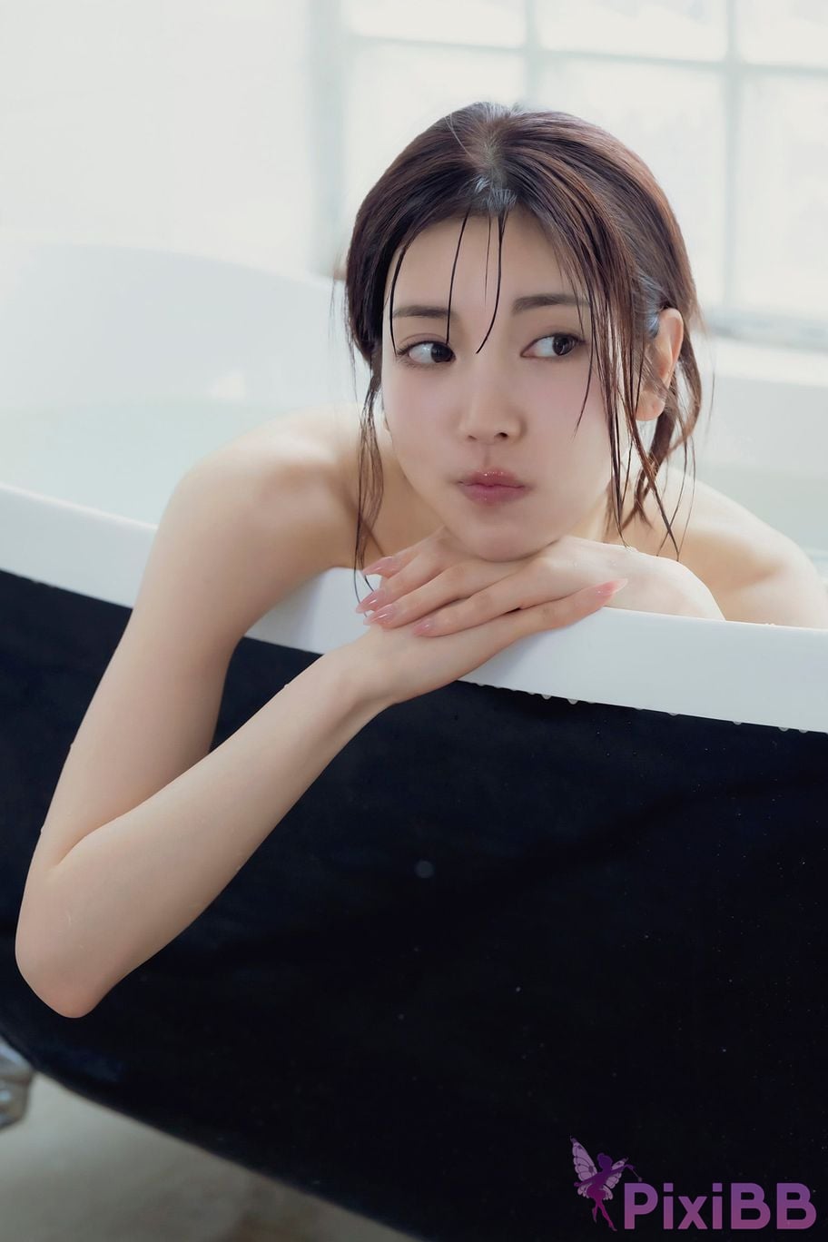 Japanese Idol Karen Kaede Its too bright digital photo book PixiBB.COM 047
