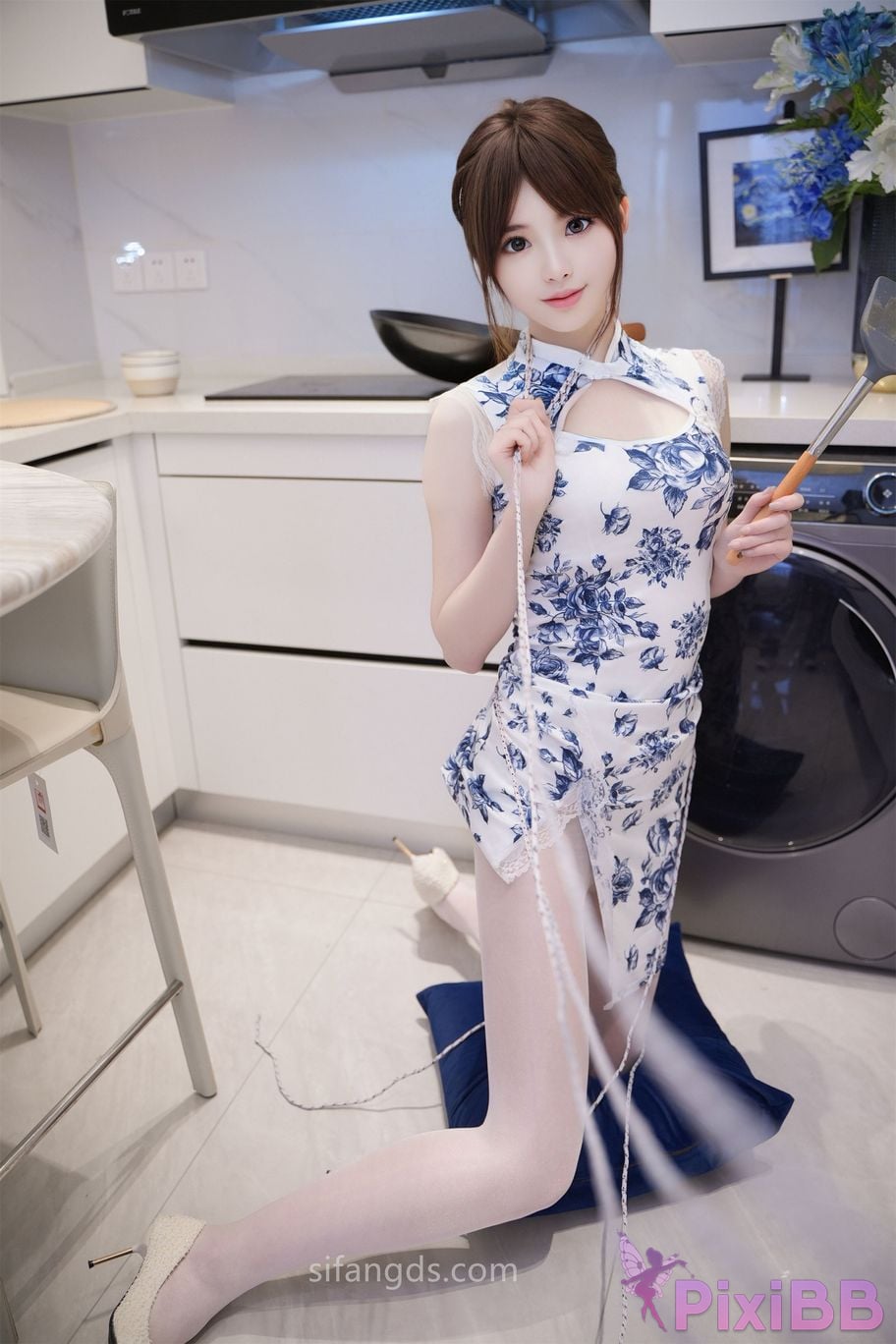 XR Uncensored Meng Linger R18 XIUREN model Cheongsam with white silk PixiBB.COM 031
