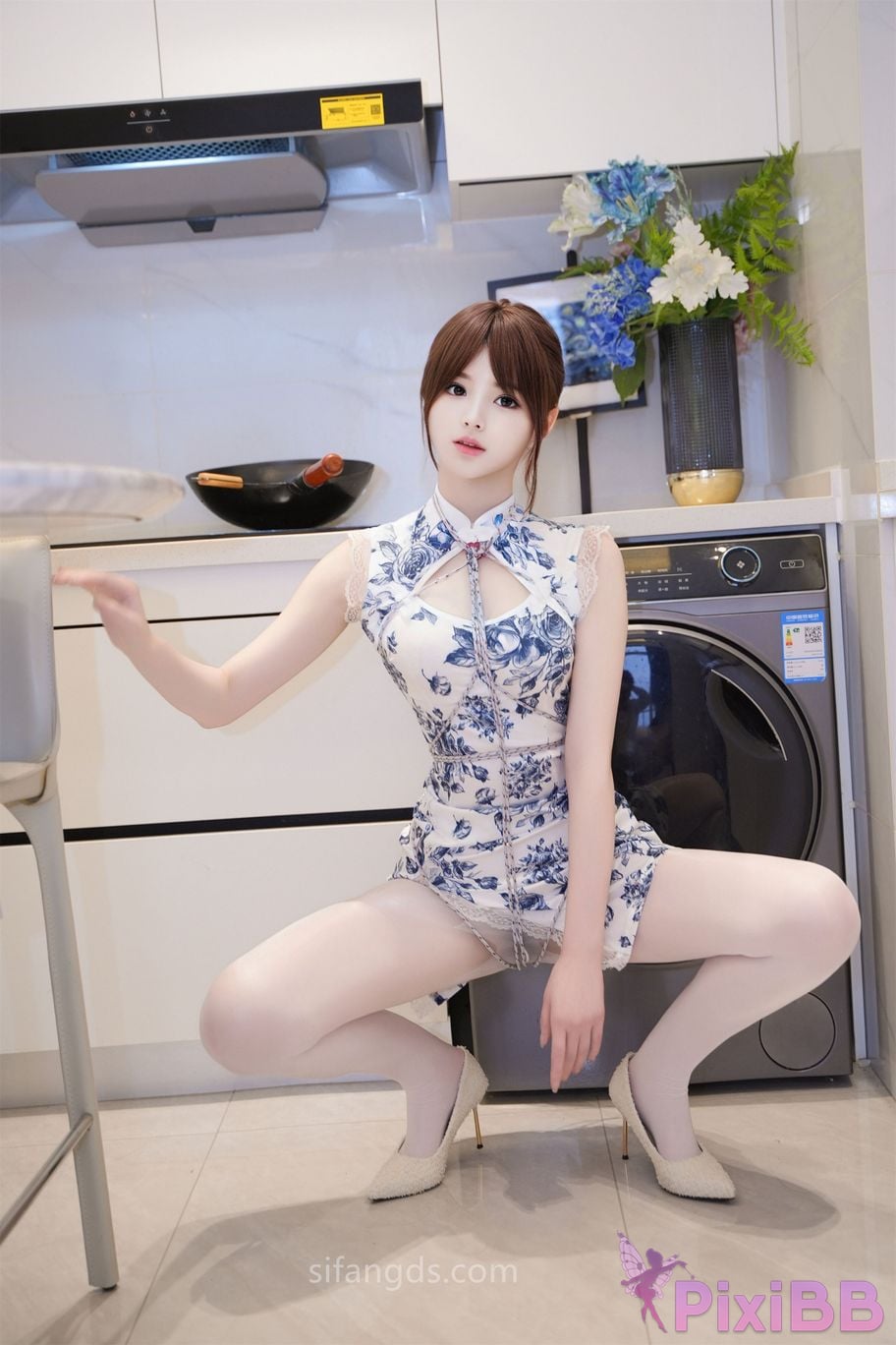 XR Uncensored Meng Linger R18 XIUREN model Cheongsam with white silk PixiBB.COM 038