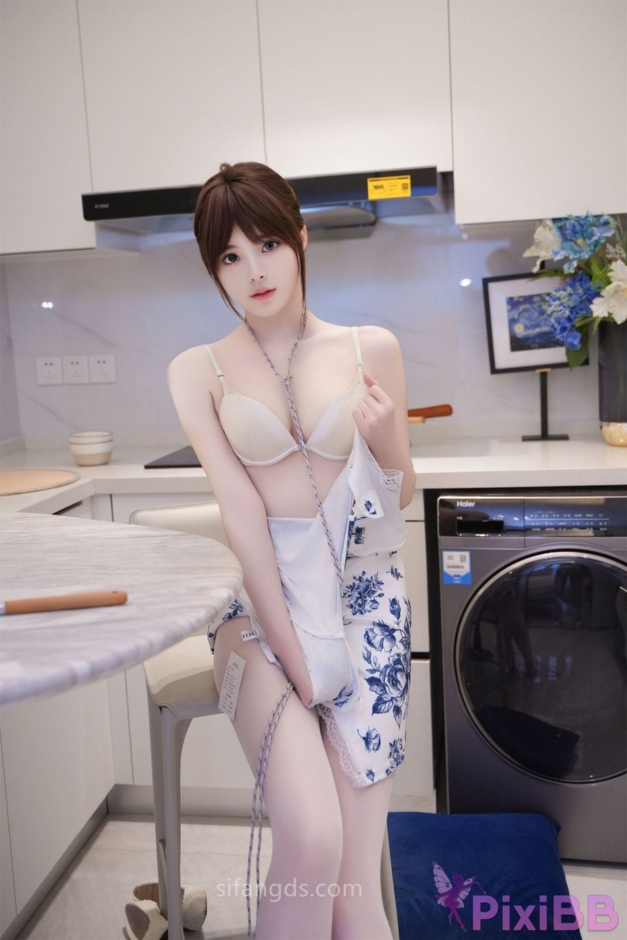 XR Uncensored Meng Linger R18 XIUREN model Cheongsam with white silk PixiBB.COM 065