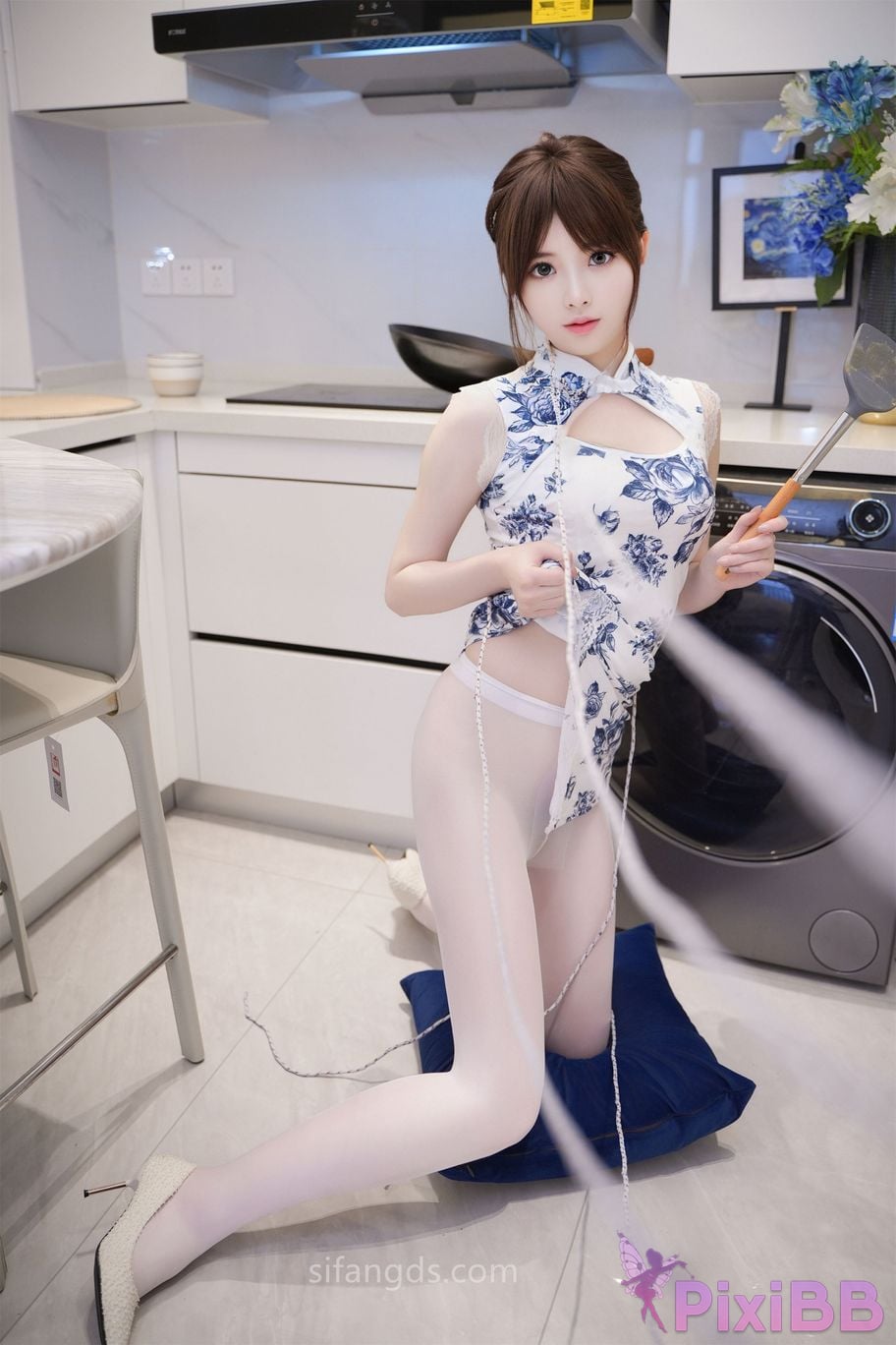 XR Uncensored Meng Linger R18 XIUREN model Cheongsam with white silk PixiBB.COM 073