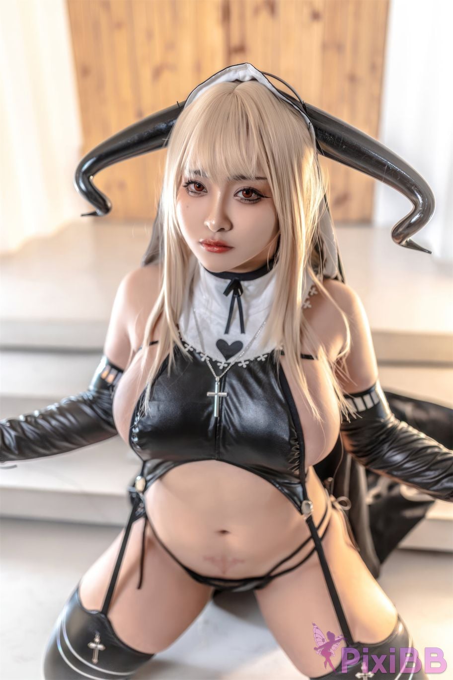 Coser LoLiSAMA PixiBB.COM 060