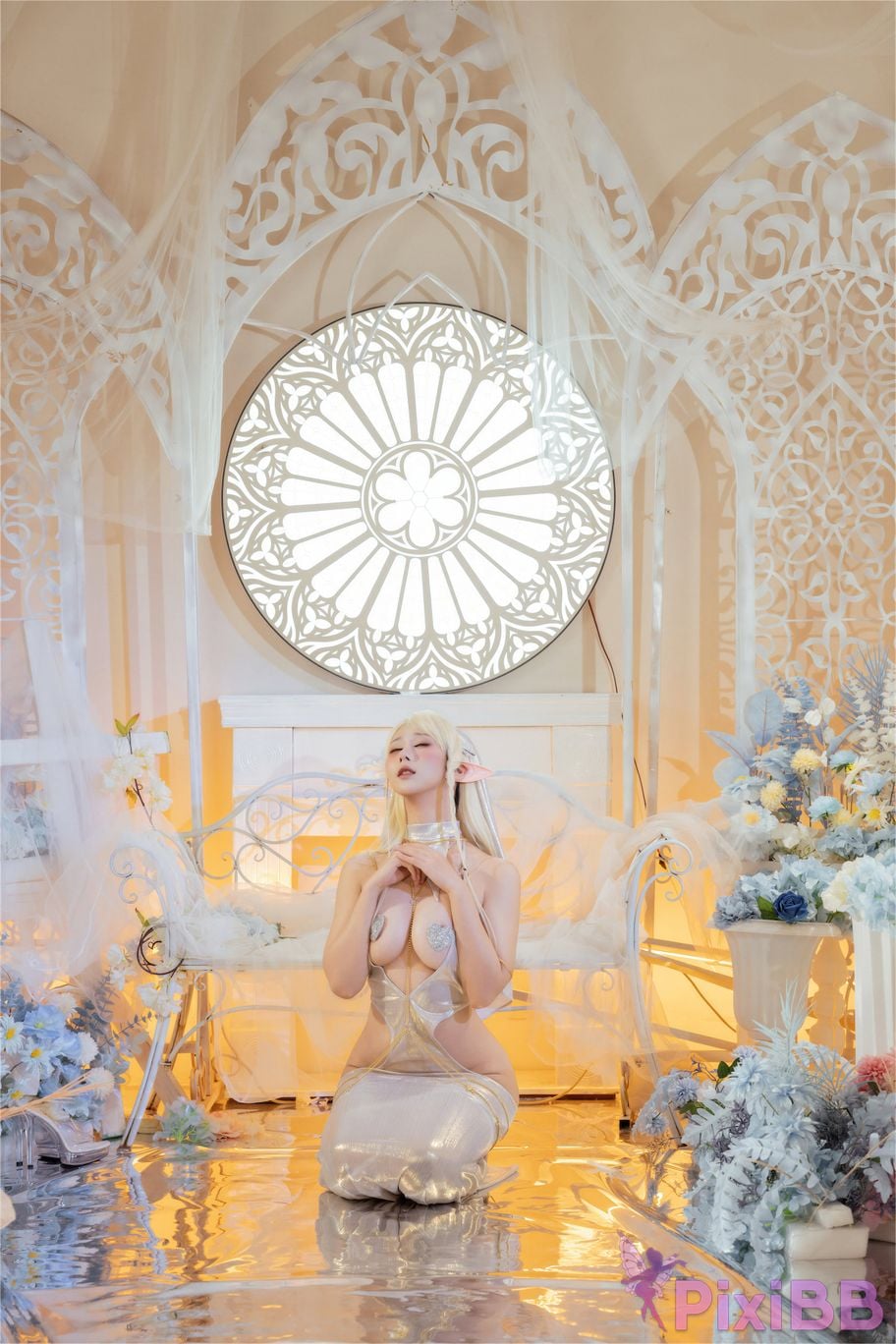 Cosplayer Yunxixi Yunx1x1 Milk peach language of light PixiBB.COM 027
