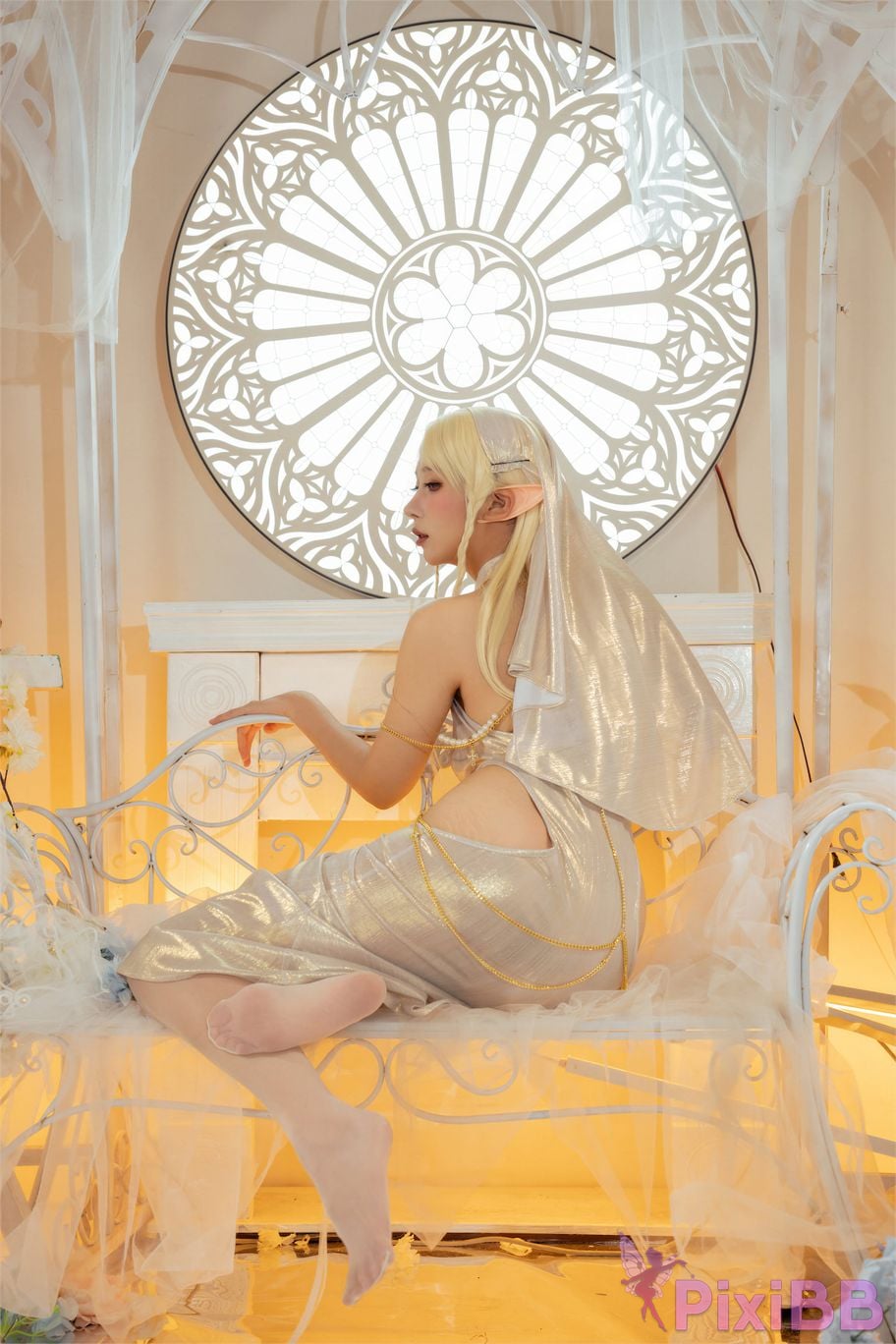 Cosplayer Yunxixi Yunx1x1 Milk peach language of light PixiBB.COM 036