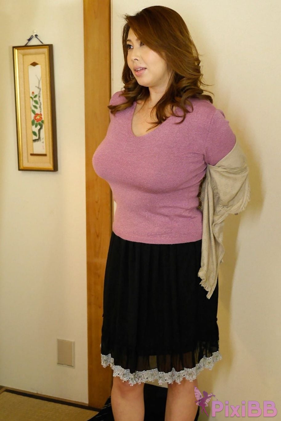 Japanese Idol Yumi Kazama Son in law aims at his mother laws obscene big breasts digital photo book pink club PixiBB.COM 051