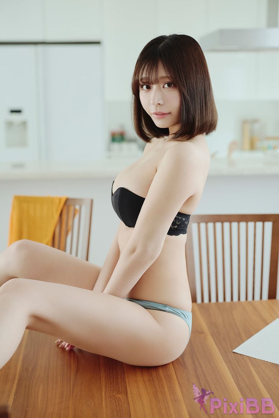 Japanese Idol Yui Kohinata xiao ri xiang jie yi Weekly Post Digital Photo Book The other side of handbra PixiBB.COM 022