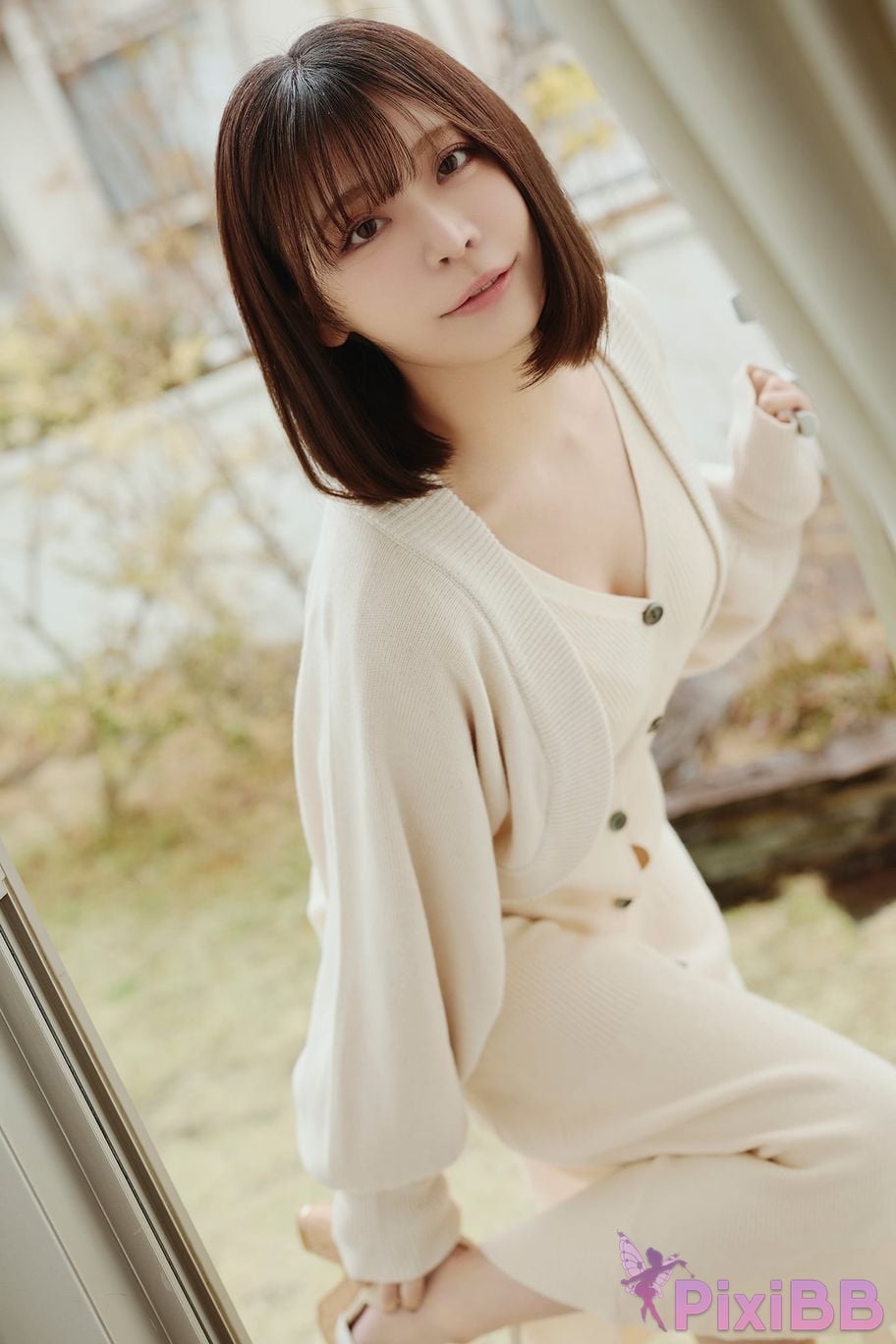 Japanese Idol Yui Kohinata xiao ri xiang jie yi Weekly Post Digital Photo Book The other side of handbra PixiBB.COM 034