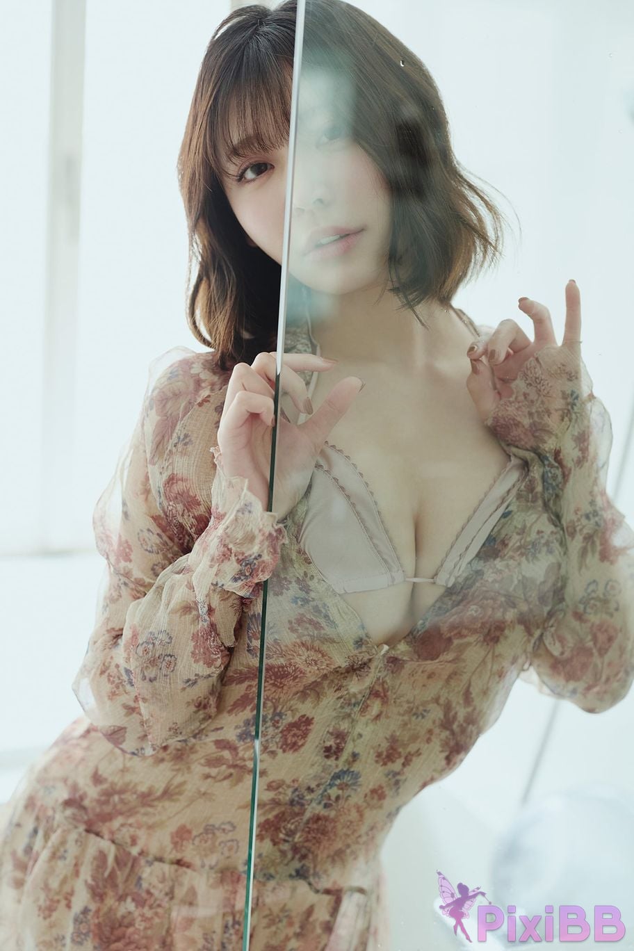 Japanese Idol Yui Kohinata xiao ri xiang jie yi Weekly Post Digital Photo Book The other side of handbra PixiBB.COM 069