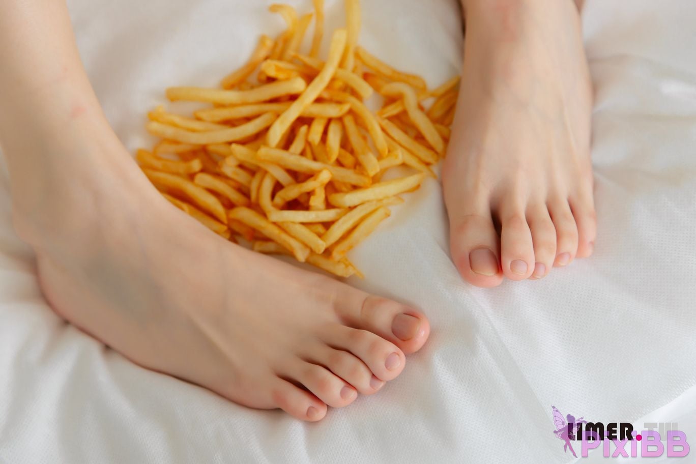 Limerence original No.062 Little Star the competition between beautiful feet and French fries shiny soles PixiBB.COM 178