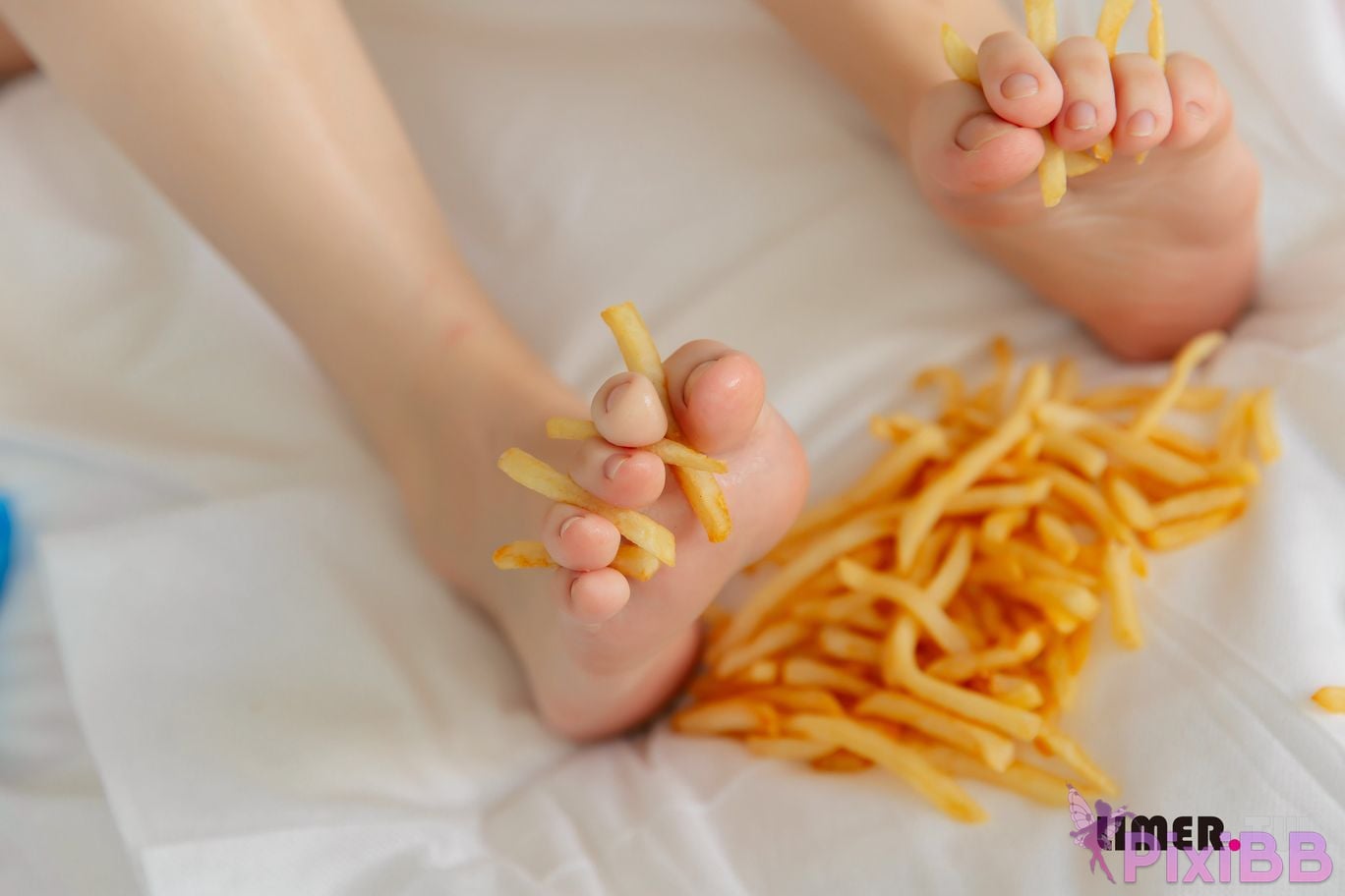 Limerence original No.062 Little Star the competition between beautiful feet and French fries shiny soles PixiBB.COM 189