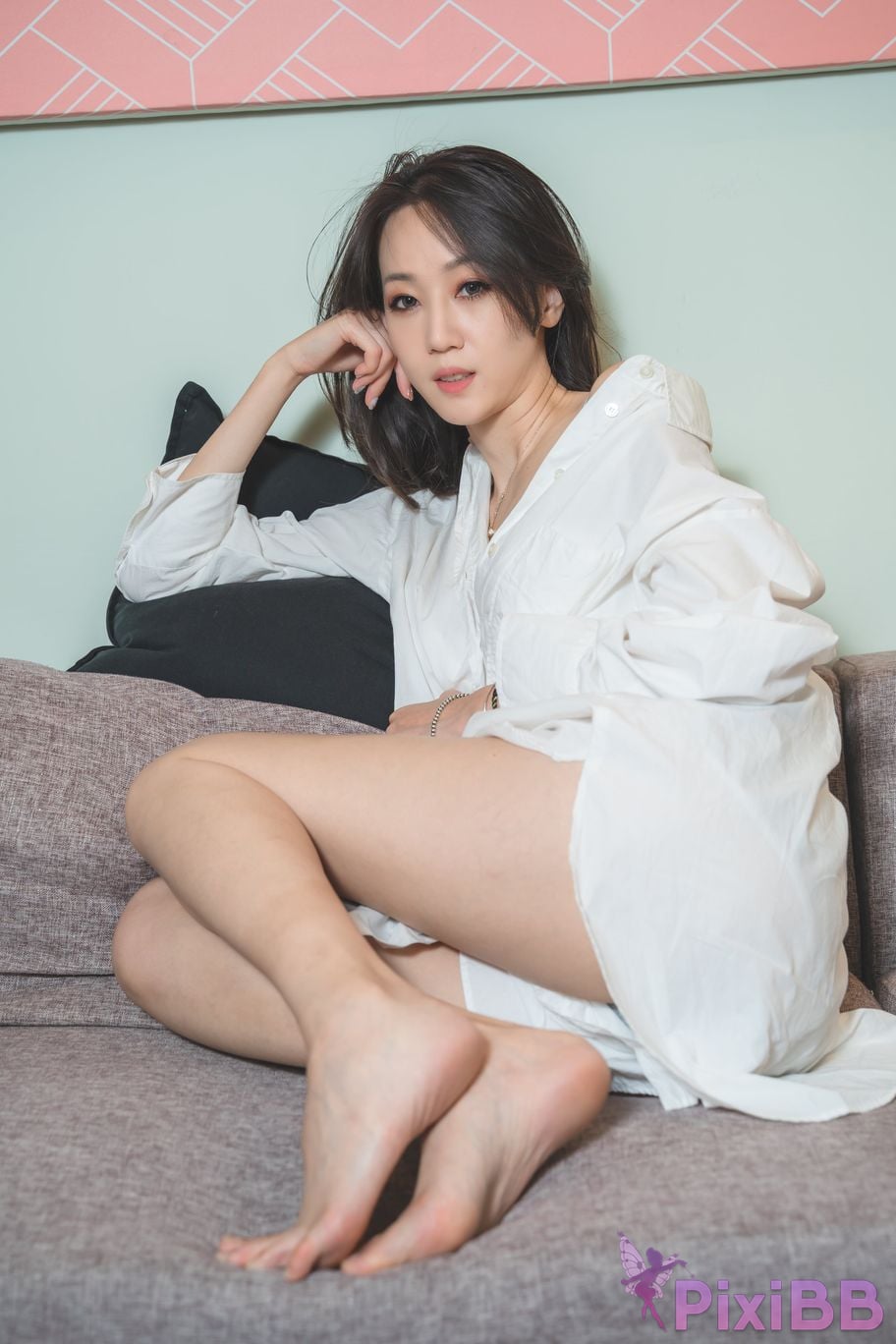 Limerence original No.060 sexy white shirt yoko why dont you lie down and let me trample PixiBB.COM 087