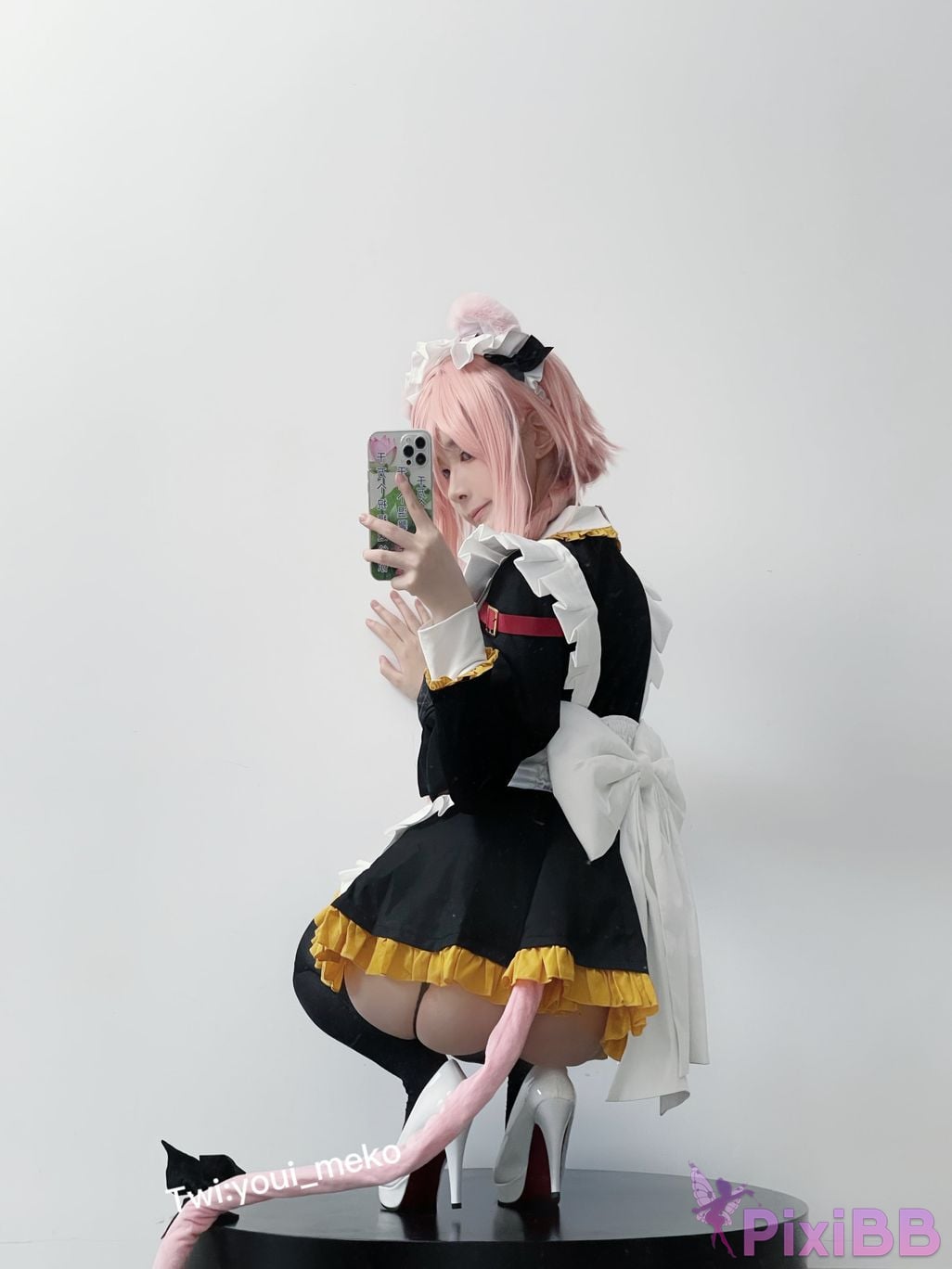 Cosplay Youmeko Astorfoy Maid PixiBB.COM 009