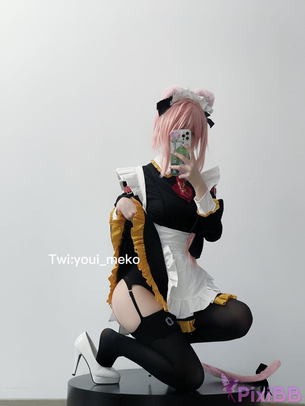 Cosplay Youmeko Astorfoy Maid PixiBB.COM 010