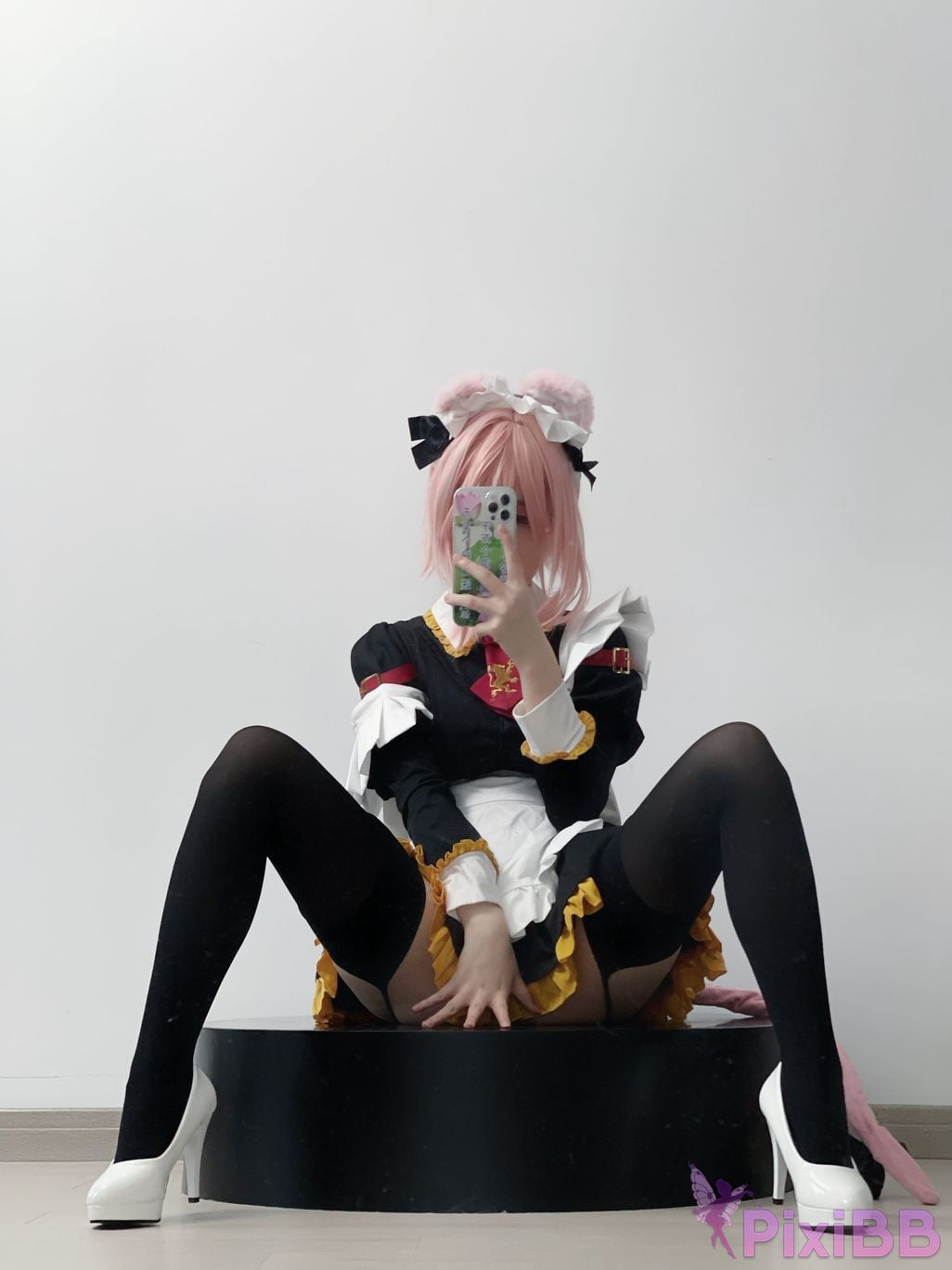 Cosplay Youmeko Astorfoy Maid PixiBB.COM 033