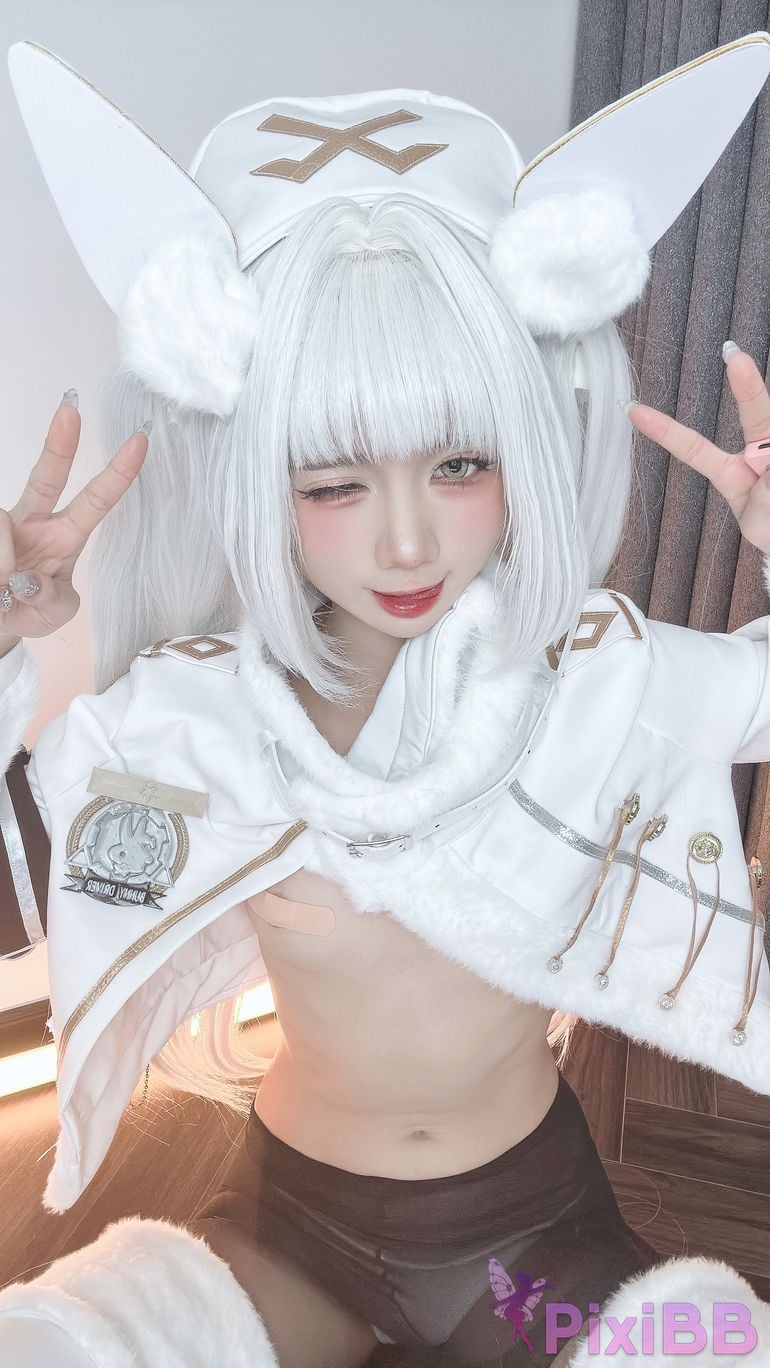 Cosplayer PoppaChan Nikke Blanc PixiBB.COM 045