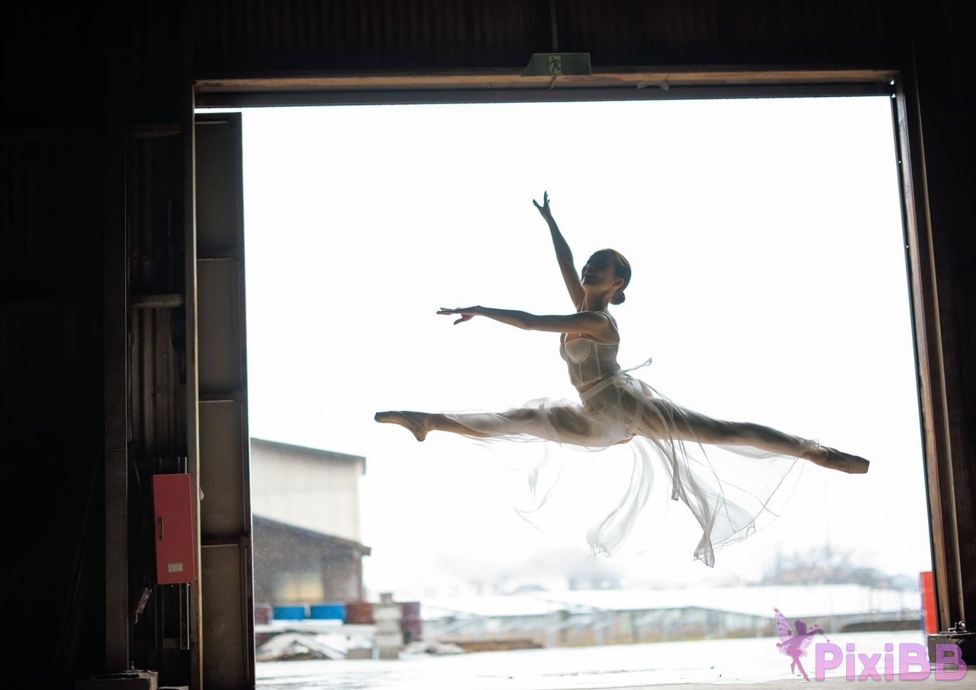 Japanese Idol Kanna Fuji plane Asa Gei SEXY Actress photo collection swan fly PixiBB.COM 002