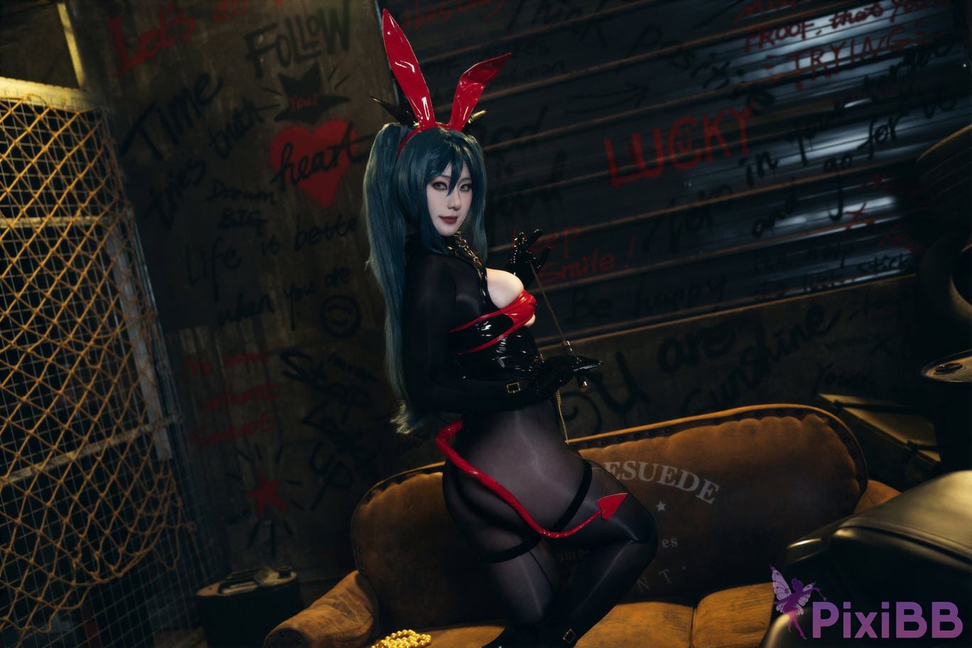 Cosplayer Xinglan is Lanlan and her name Lanmei. azur lane regensburg PixiBB.COM 014