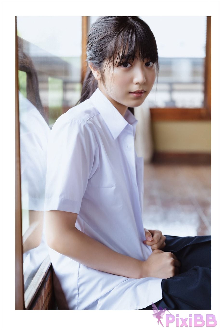 Japanese Idol Rio Yoshida Risakura Platinum FLASH digital photo book As things change like a flower PixiBB.COM 030
